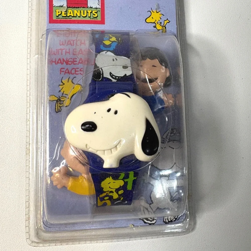 Vintage Peanuts Snoopy Digital Watch with Interchangeable Faces Blue EGC New